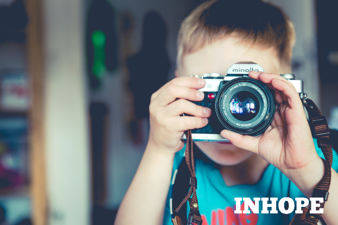 Don&rsquo;t let photos of your children end up in the hands of predators